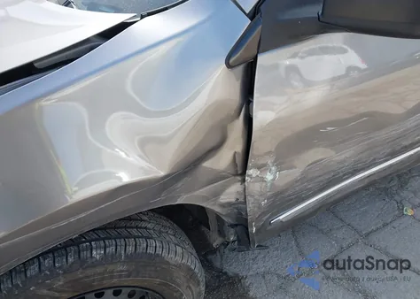 2015 Nissan Rogue Select S из США, поврежденный, VIN JN8AS5MTXFW672108